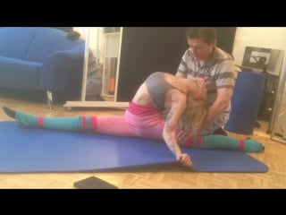 Sls contortion training with frederick van laak