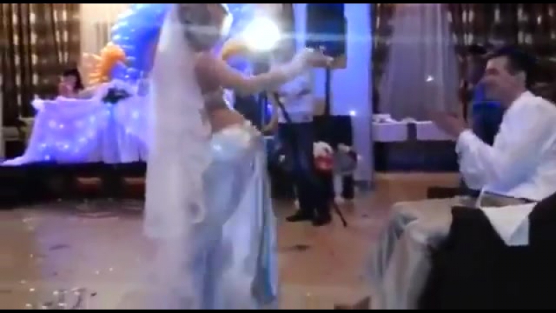 Cılgın gelin oryantal show (orjinal video 2015) hd