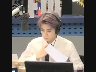 Adjusting his tie 👀