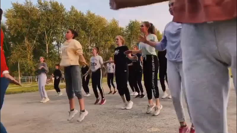 Ансамбль эстрадного танца «визит»