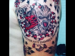 Rocket racoon и groot