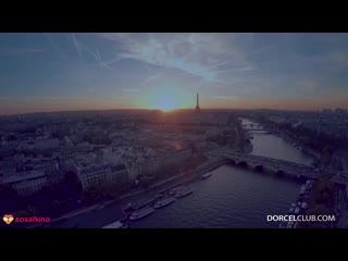 Муж снял для своей жены прохожего
