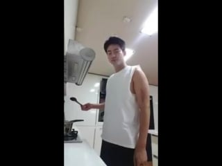 170117 taecyeons periscope "ufufufufufu"