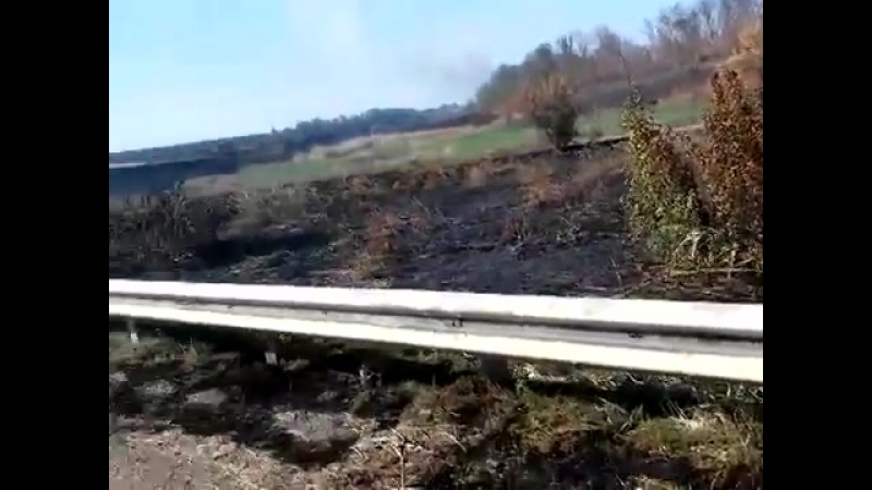 Мариуполь 05 09 14 разбитый танк на блокпосту на трассе новоазовск, август 2014 года