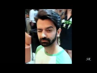 Priya prakash warrier vs barun sobti