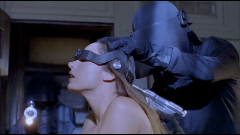 Koнтроль разума (2003) фильм нельсона маккормика