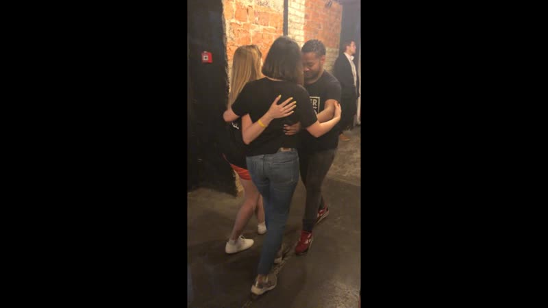 Sylvain new style siamese twins kizomba