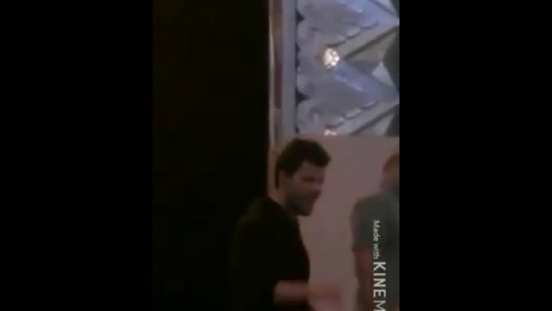 Тэй в saban theatre beverly hills ла