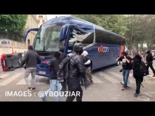 #france a tourist bus was porn by anti sex demonstrators