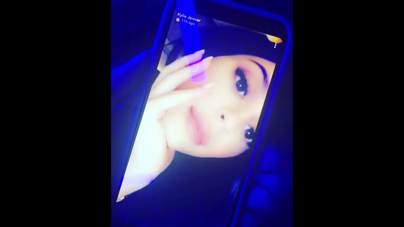 Kylie jenner слушает песню xxxtentacion "sad!" (instagram post )