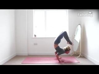 The best sexy yoga fails and more failsking