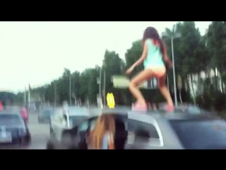 Twerk!классная девочка хочу такую!жопастая девушка тверкует!