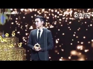 [cut] 170226 exo's lay win annual all around artist @ chinese tv drama quality ceremony