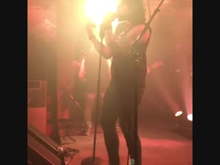 Angie в instagram «if you need a firedance 🔥🎸🎤💥🤘❤️ #coreleoni #leoleoni #ronnieromero #jgorgianola #milamerker #alexmotta #corel