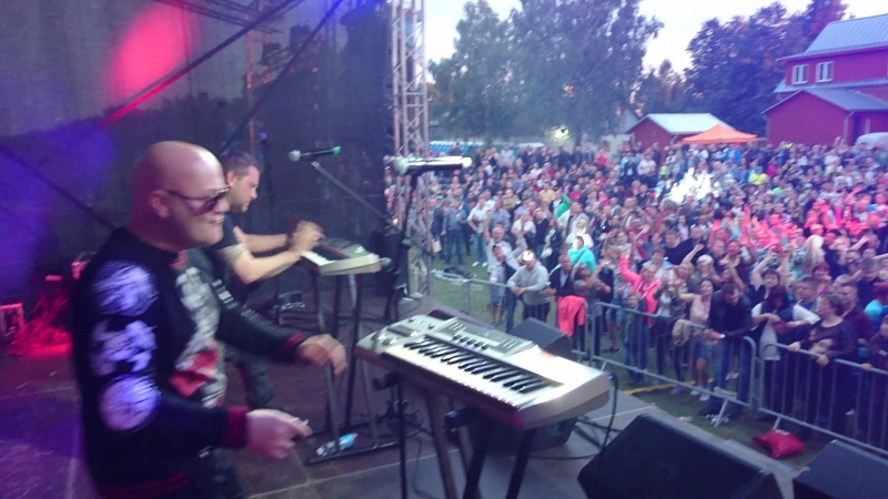 Russki razmer live @ diskotekaretrofestival kasepää