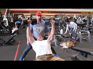 Денис семенихин тренироа грудных мышц с mike ohearn, продолжение chest training #2