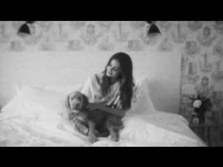 Aw16 a day in the life of topshop campaign girl taylor hill and her dog tate1