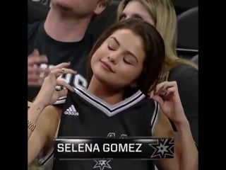 Selena at the game «spurs» [9]