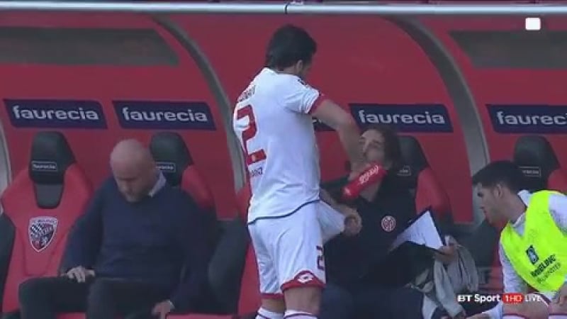 Футбол)) бундеслига кого и где он хочет "заменить" ???