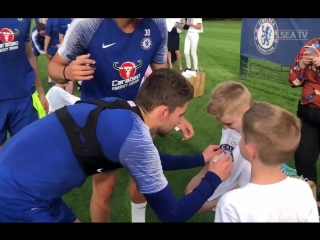 Be careful of those high s, @davidluiz 4! a great afternoon at cobham this afternoon!