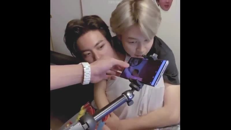 Jinmin hugs are the best part