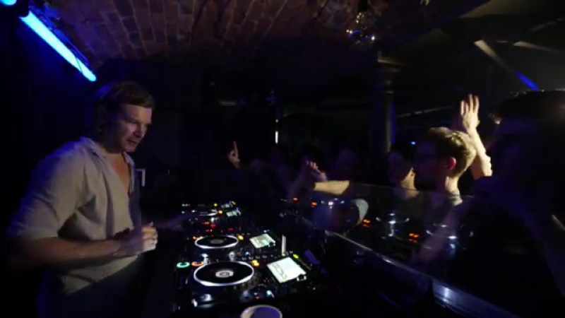 Marcel dettmann (house set) at "alternate cuts", wire club, leeds, uk, 23/03/2017