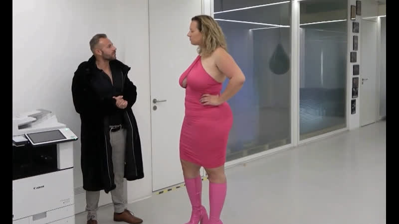 Телехикая жұлдыздарының порно фейктері Оргазм кезінде ыңылдаған қыздар