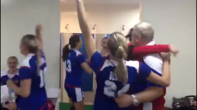 Гандбол! золото! первые секунды после победы в раздевалке сборной россии | рио 2016 (20 08 2016)