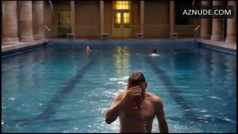 Актер макс римельт голая сцена из сериала "восьмое чувство"