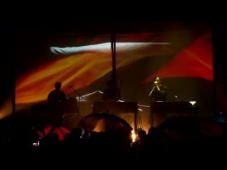 Moderat rusty nails (live)