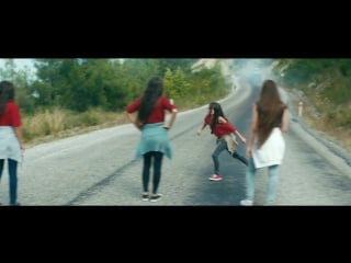 Mustang by deniz gamze ergüven movie clip (2015) dogba doguslu, elit iscan, gunes sensoy