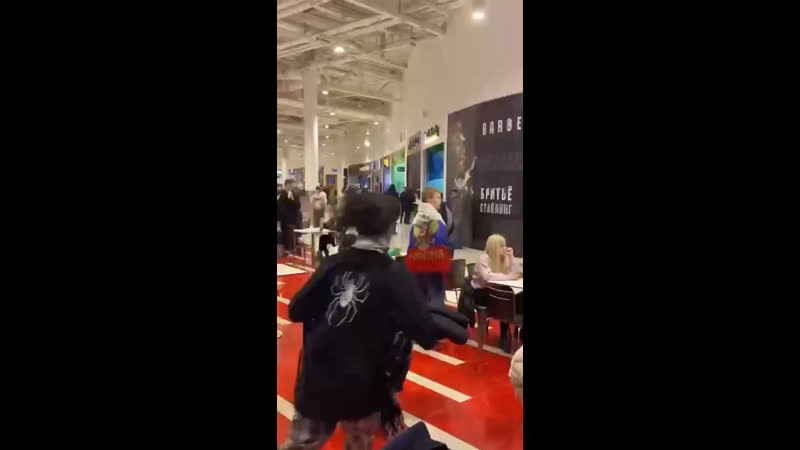 Нефор пиздит нефора