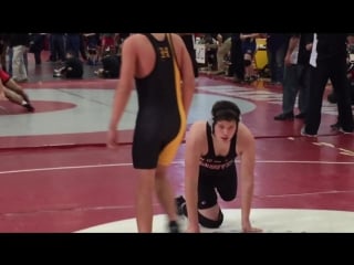 Amputee wrestler wins match