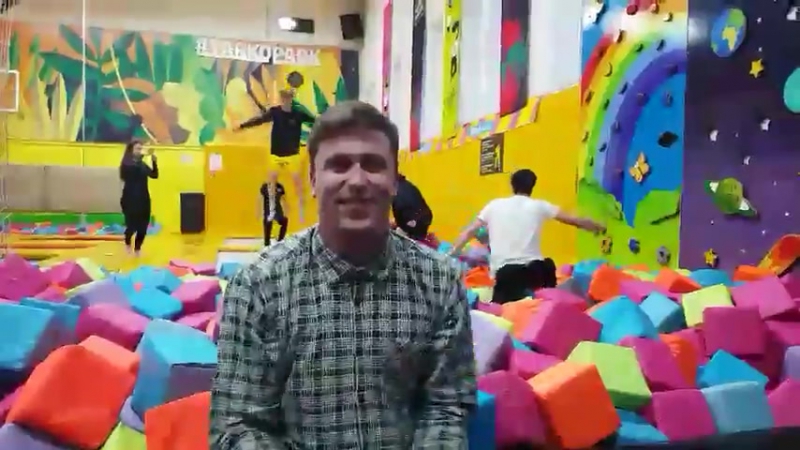 Яркопарк дарит спиннеры