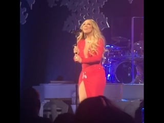 Mariah carey hero (live at beacon teather) (dec 4, 2017)