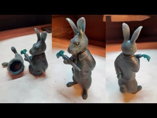 Небольшие восковые скульптуры из воска