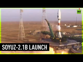 Soyuz 2 1b rocket carrying second arktika m satellite takes off from baikonur