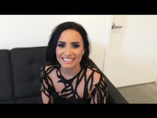 13 nights of halloween awww, demi we love you right back! happy halloween from demi lovato