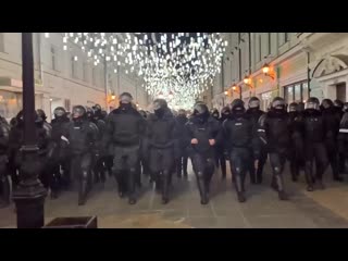 Силовики в столешниковом переулке