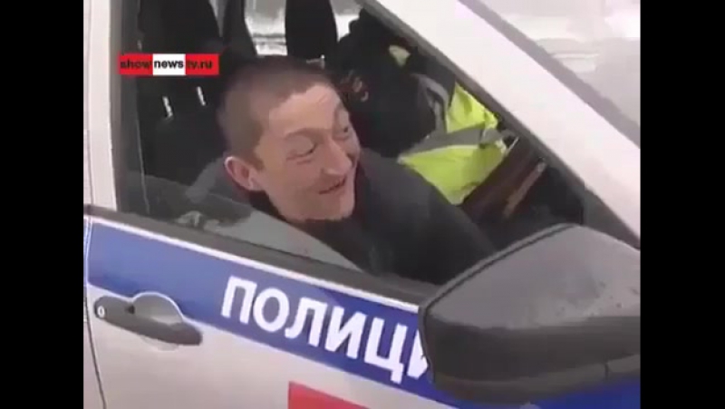 Во она блять ебать срать мазать ей не куда деваться, ей похуй