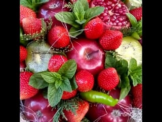 Garnet creative bouquets video