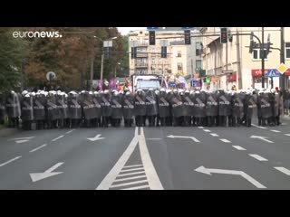 Sll гей парад под охраной полиции польша