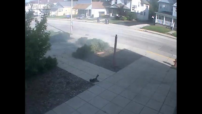 Не моргай © видеожесть