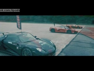 Гонка между макларен, порше и феррари / mclaren p1 vs laferrari vs porsche 918 spyder