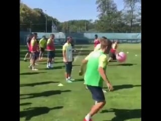 Тренироа с фитнес мячами