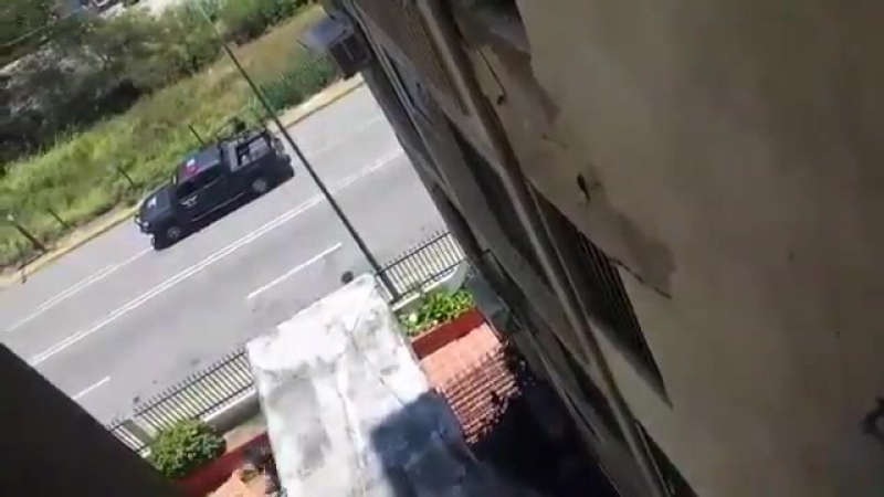 Штурм здания венесуэльскими силовиками