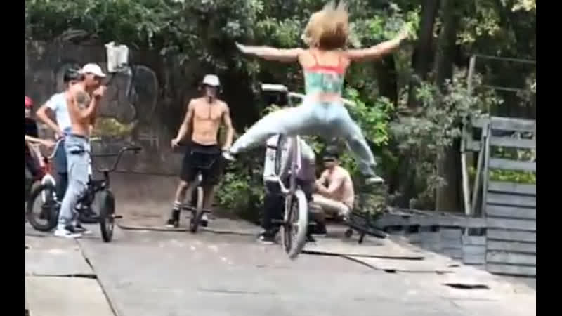 Arina brabus | bmx girl