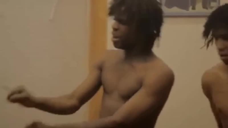 Киф чиф забыл куплет на соса лав бичез и начал импровизировать пиздец долбоеб