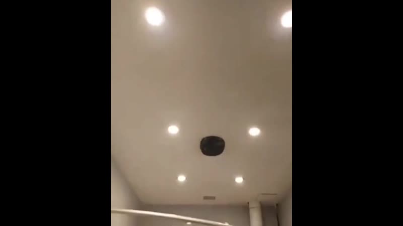 Автомагнитола в ванной комнате