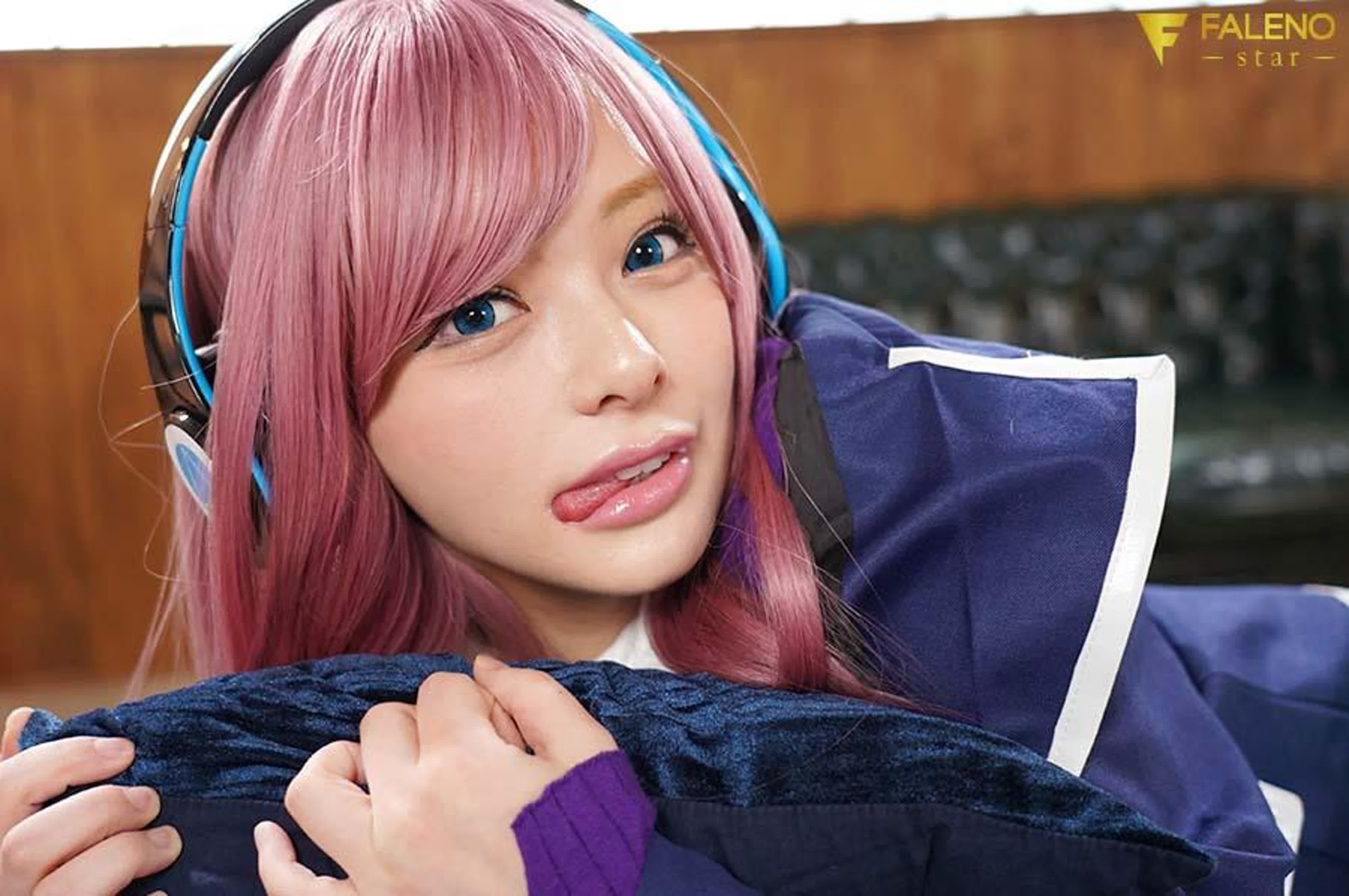 Natural High Japanese porn with incest, ride, and creampie